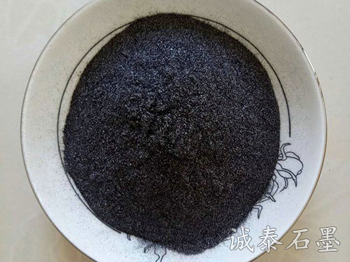 雙鴨山：借資源優(yōu)勢(shì)為石墨產(chǎn)業(yè)發(fā)展集聚新動(dòng)能