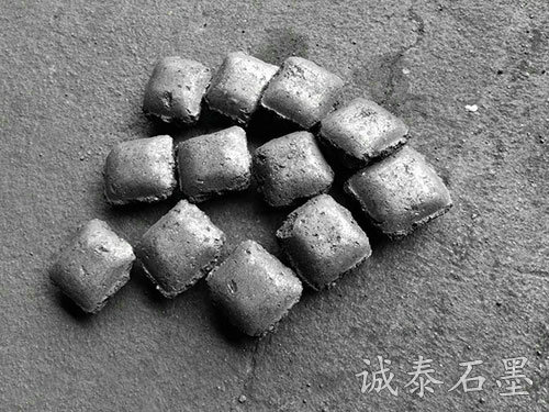 中國(guó)發(fā)現(xiàn)超大石墨礦，價(jià)值1000多億，殲-20將有大提升